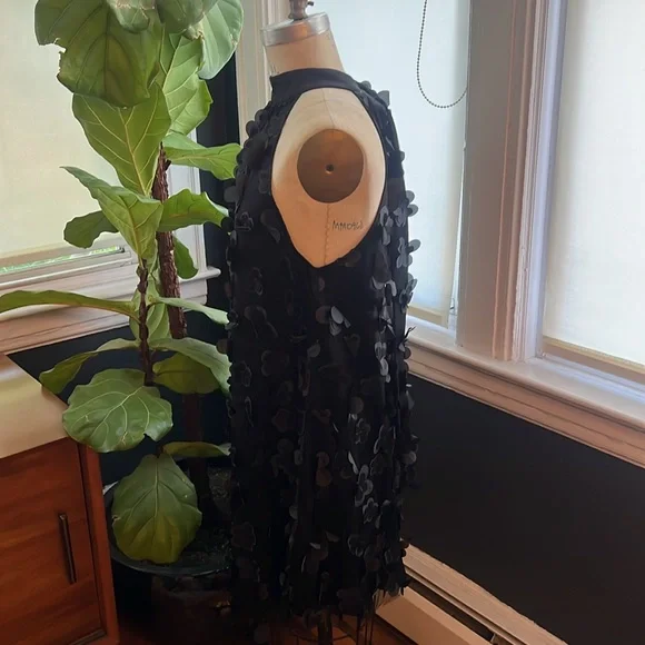 NWOT 3D flower applique halter dress - Picture 3 of 7